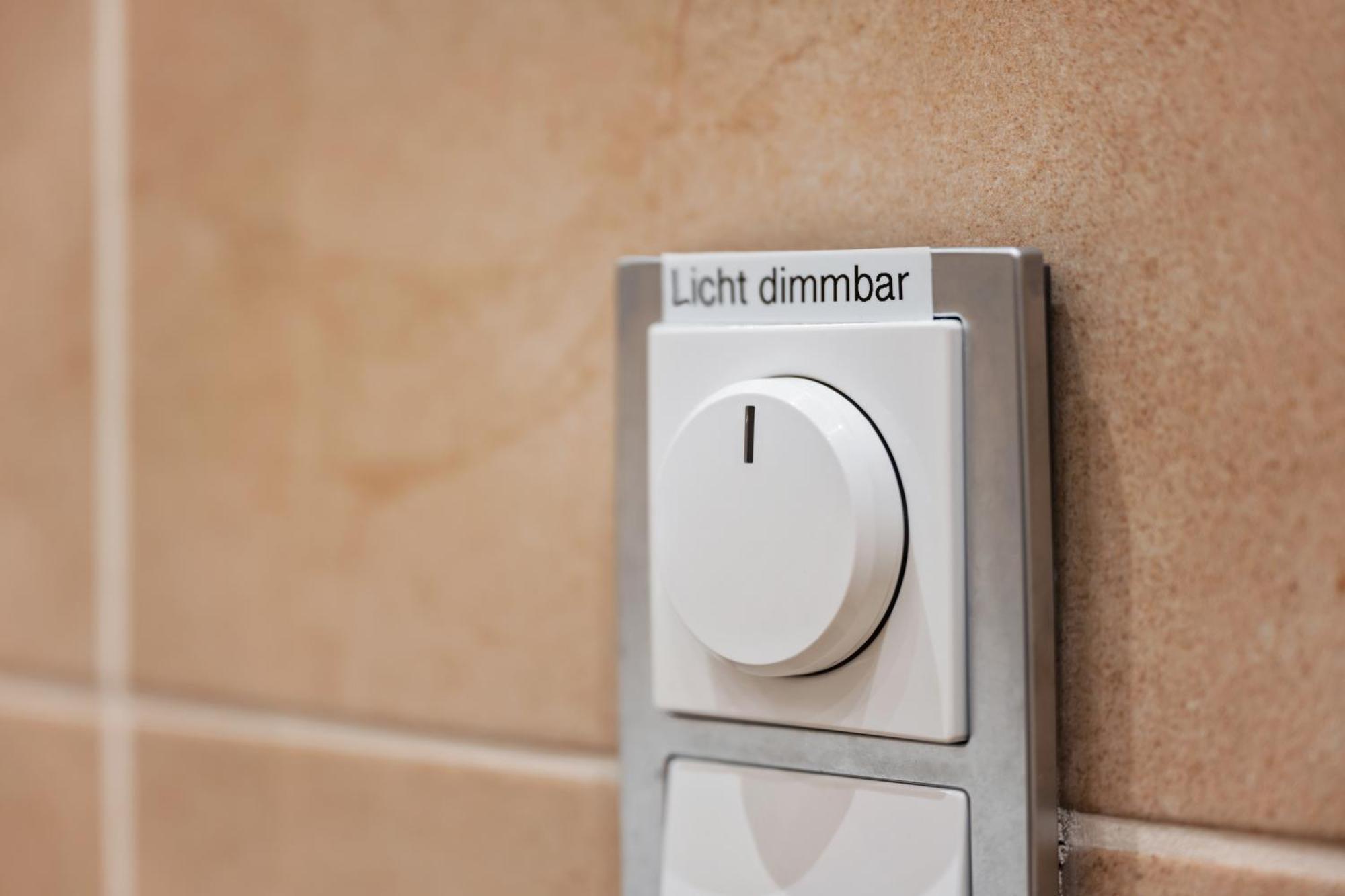 Edler Wohnraum Schwanenteich-Suite Mit Balkon, Kaffeevollautomat, Lift & Parkplatz Zwickau Eksteriør billede